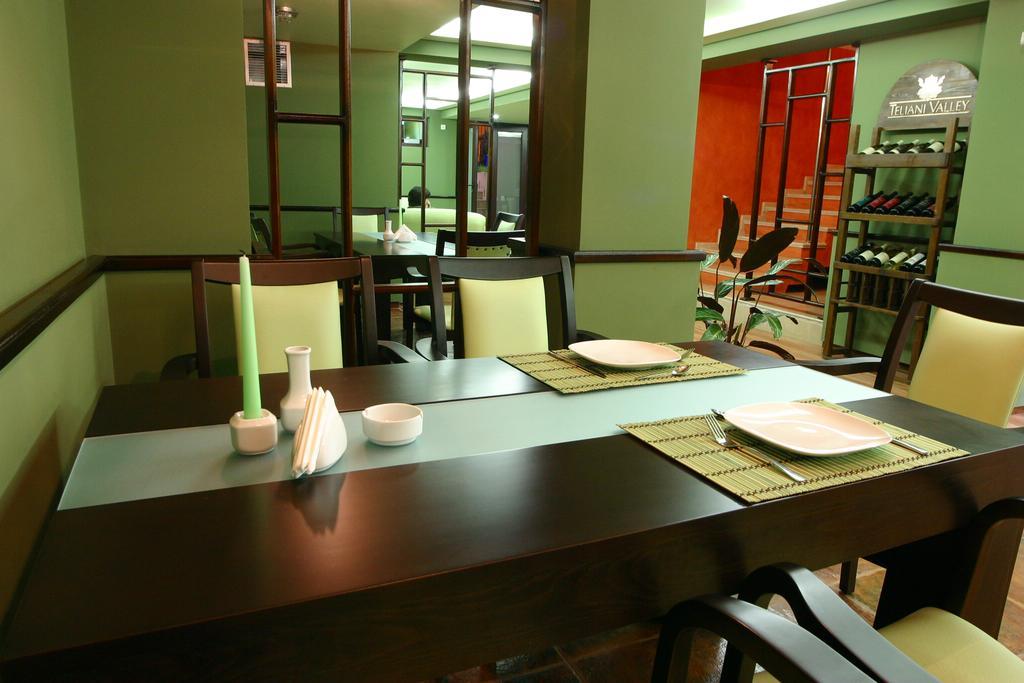 Light House Hotel Batumi Ngoại thất bức ảnh