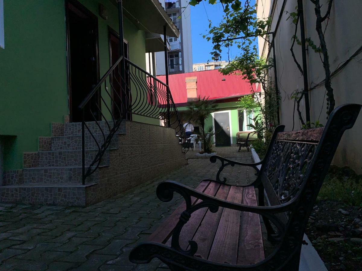 Light House Hotel Batumi Ngoại thất bức ảnh