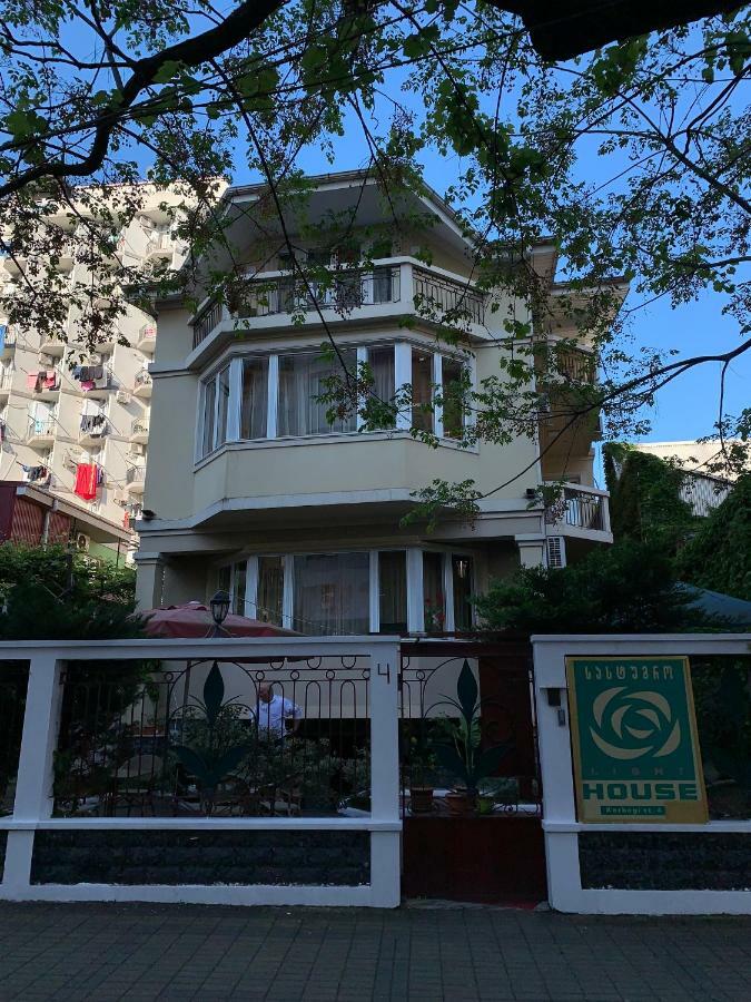 Light House Hotel Batumi Ngoại thất bức ảnh