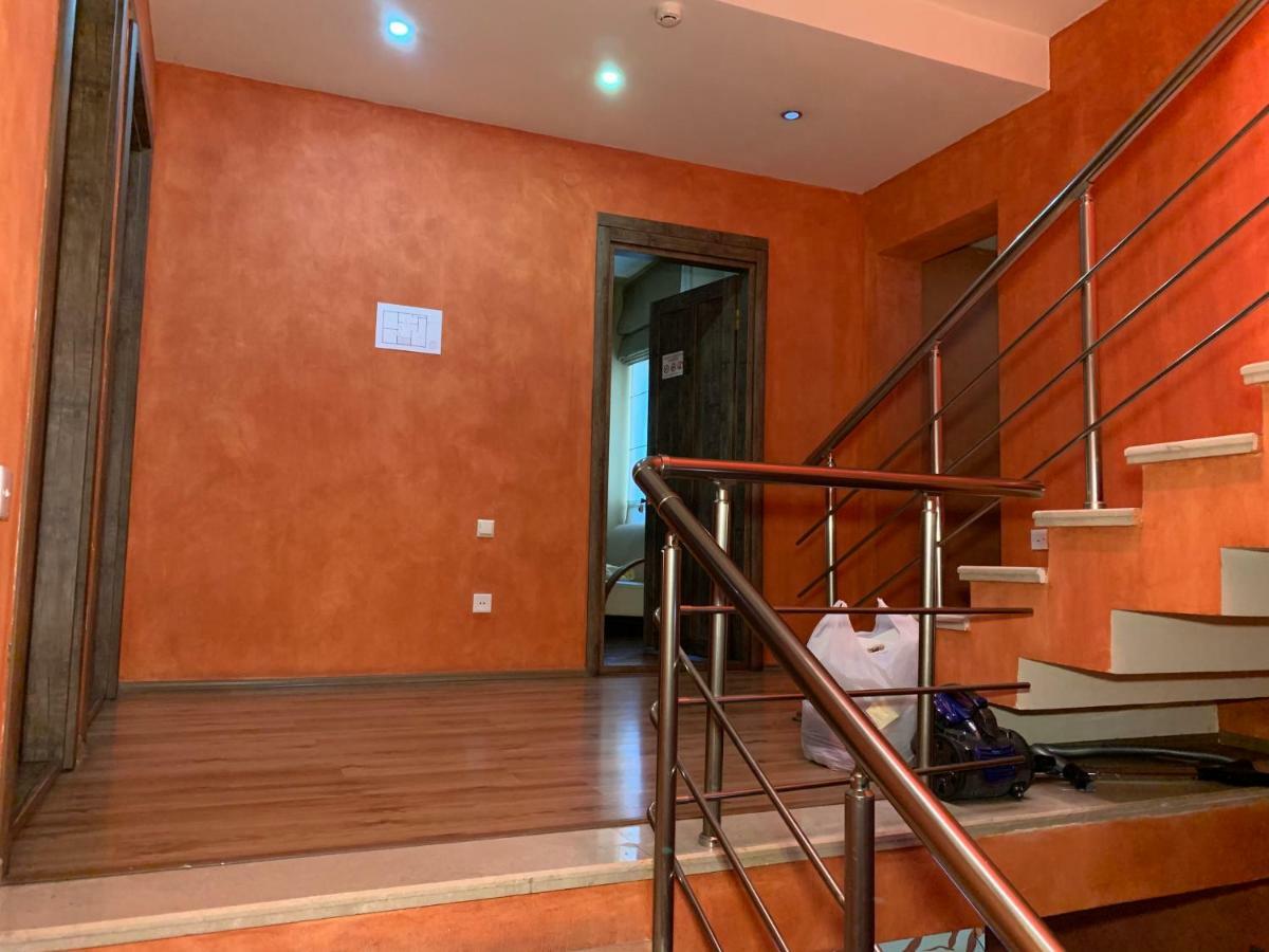 Light House Hotel Batumi Ngoại thất bức ảnh